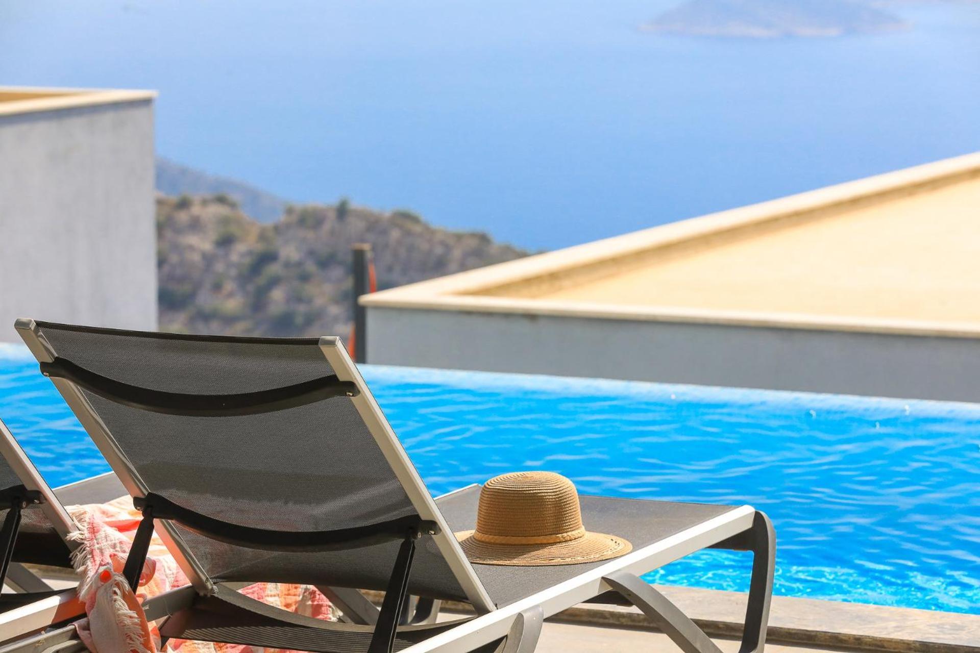 Kalkan Honeymoon Villa *