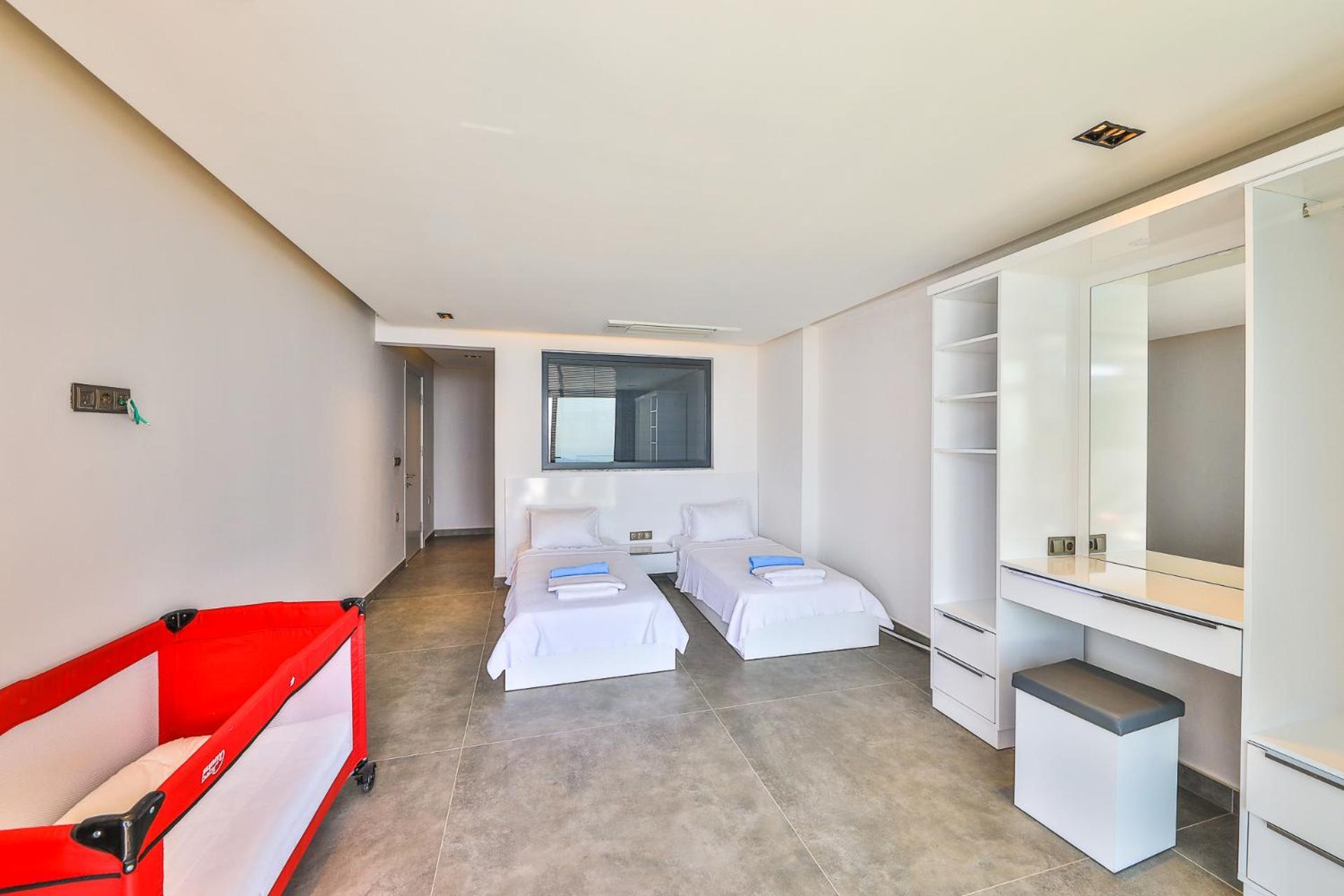 Kalkan Honeymoon Villa *